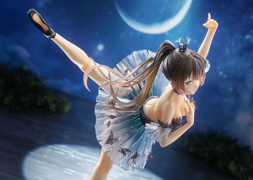 Avian Romance - Scale Figure - Black Swan Girl