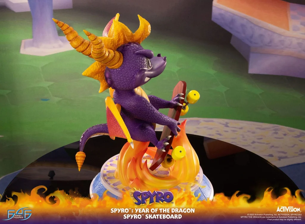 Spyro - Non-Scale Figure - Spyro (Skateboard)