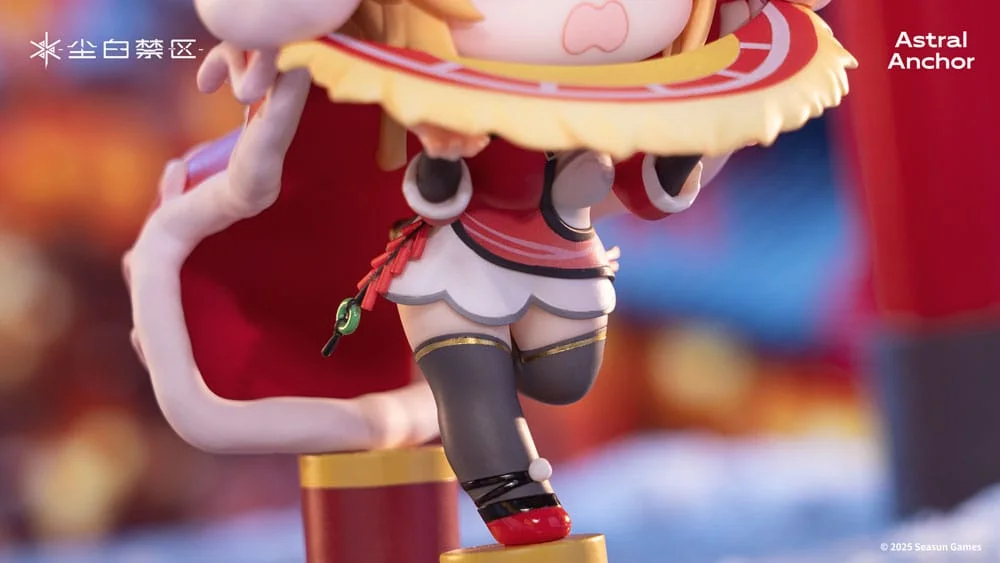 Snowbreak - Chibi Figure - Fenny Golden (Unrivaled Radiance)