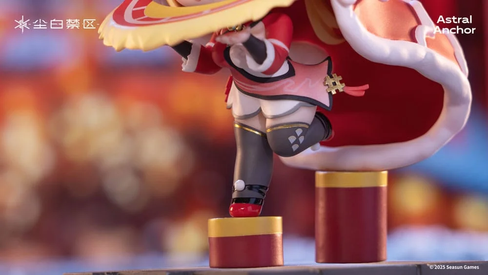 Snowbreak - Chibi Figure - Fenny Golden (Unrivaled Radiance)