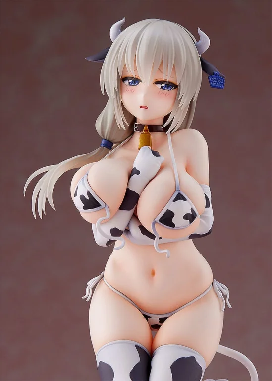 Uzaki-chan Wants to Hang Out! - Scale Figure - Tsuki Uzaki (Cow Bikini)