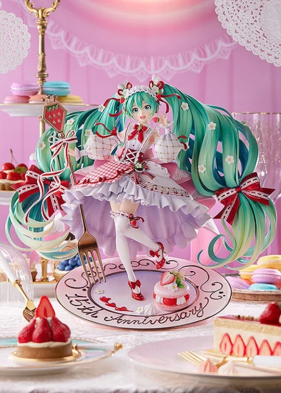 Character Vocal Series - Scale Figure - Miku Hatsune (15th Anniversary Ver.)
