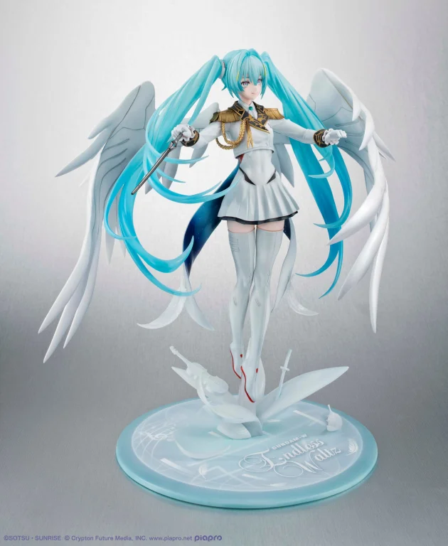 Character Vocal Series - Mobile Suit Gundam Wing - Lucrea - Miku Hatsune (Wing Gundam Zero EW)