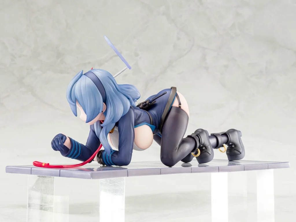 Blue Archive - Scale Figure - Ako Amau (Memorial Lobby Ver.)