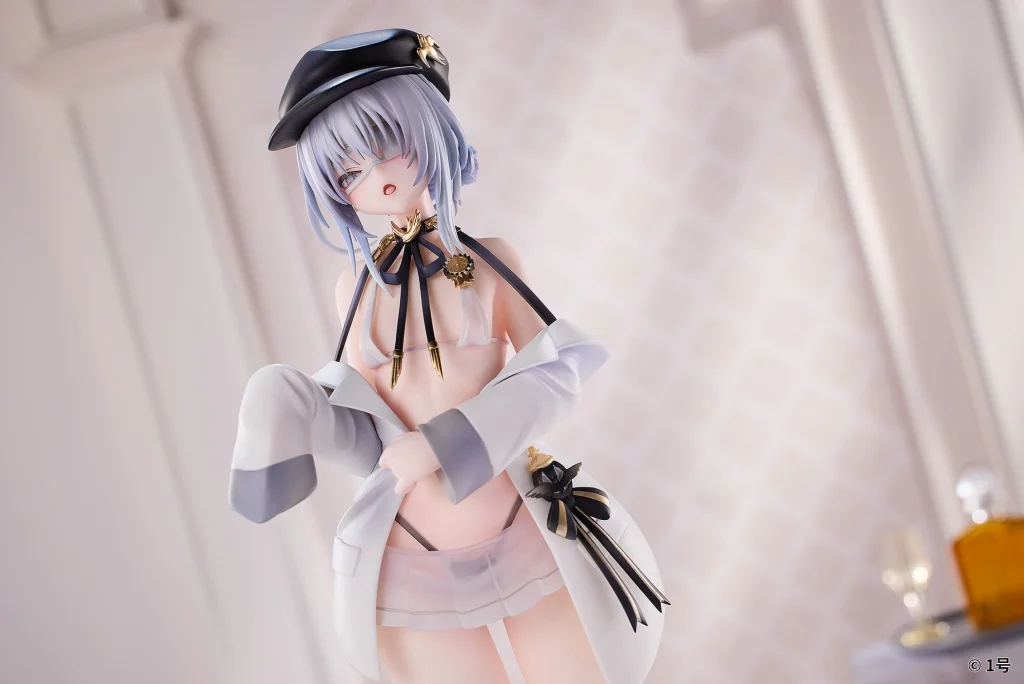 Ichigō - Scale Figure - Chitomi Yoichi (Swimsuit Ver.)