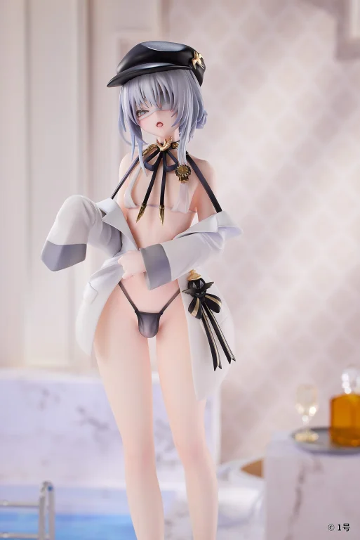 Ichigō - Scale Figure - Chitomi Yoichi (Swimsuit Ver.)