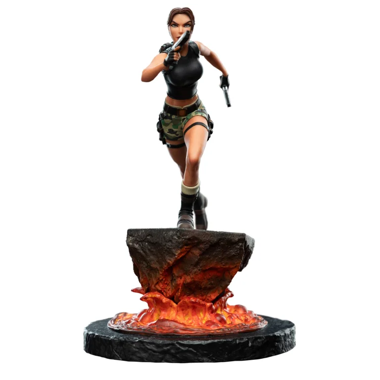 Tomb Raider - Miniature Statue - Lara Croft (The Sanctuary of Flame)