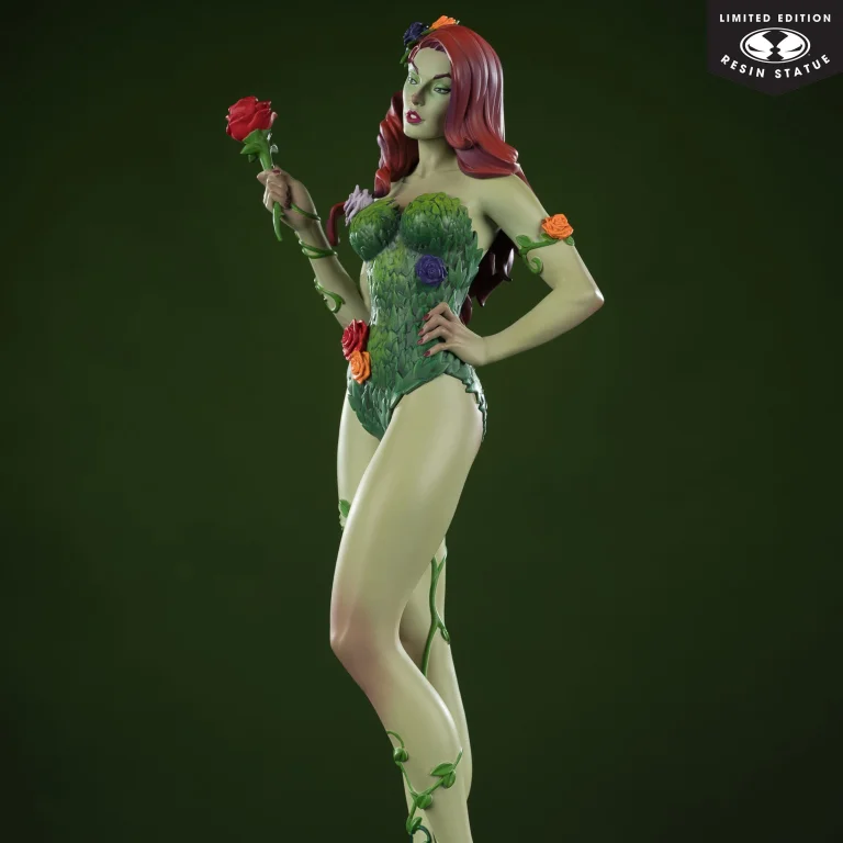 Batman - DC Cover Girls - Poison Ivy (by J. Scott Campbell)
