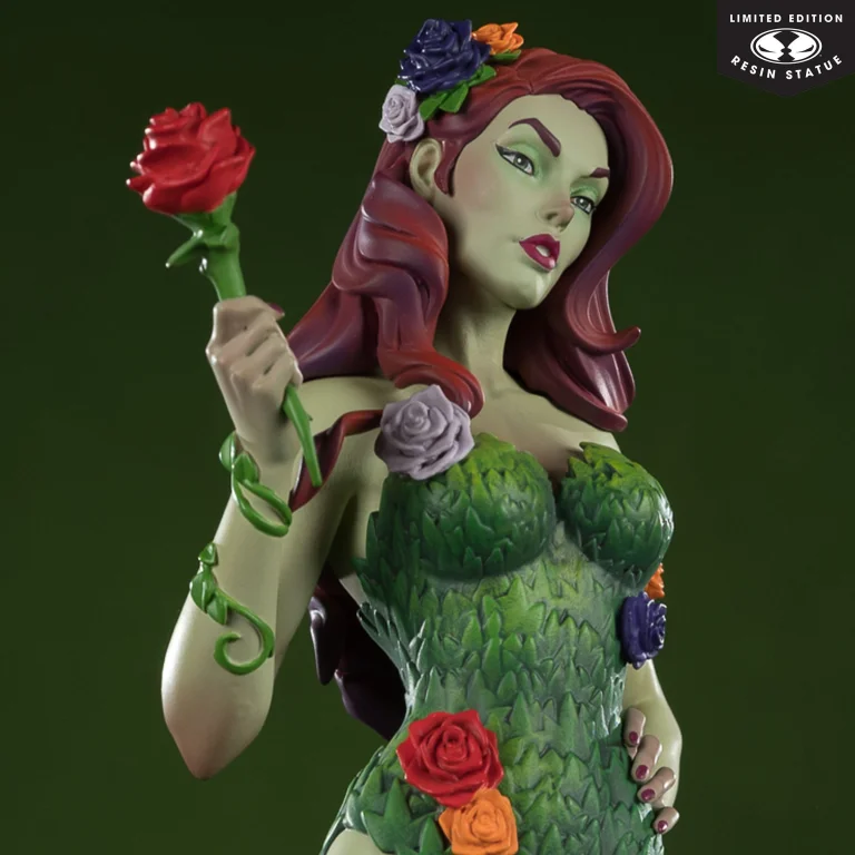 Batman - DC Cover Girls - Poison Ivy (by J. Scott Campbell)
