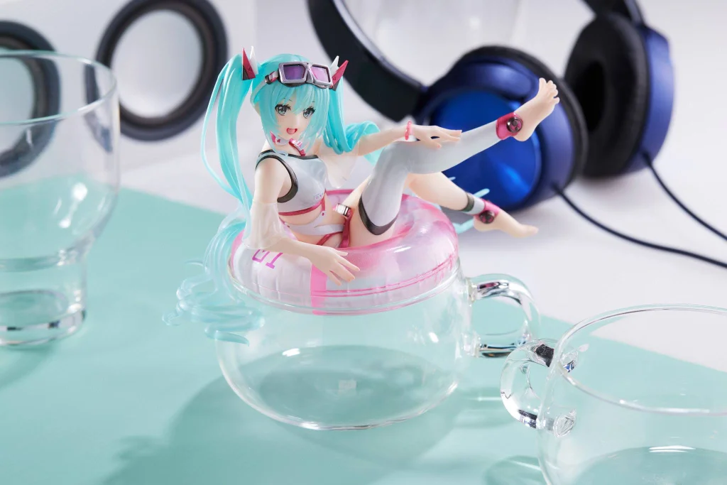 Character Vocal Series - Aqua Float Girls - Miku Hatsune