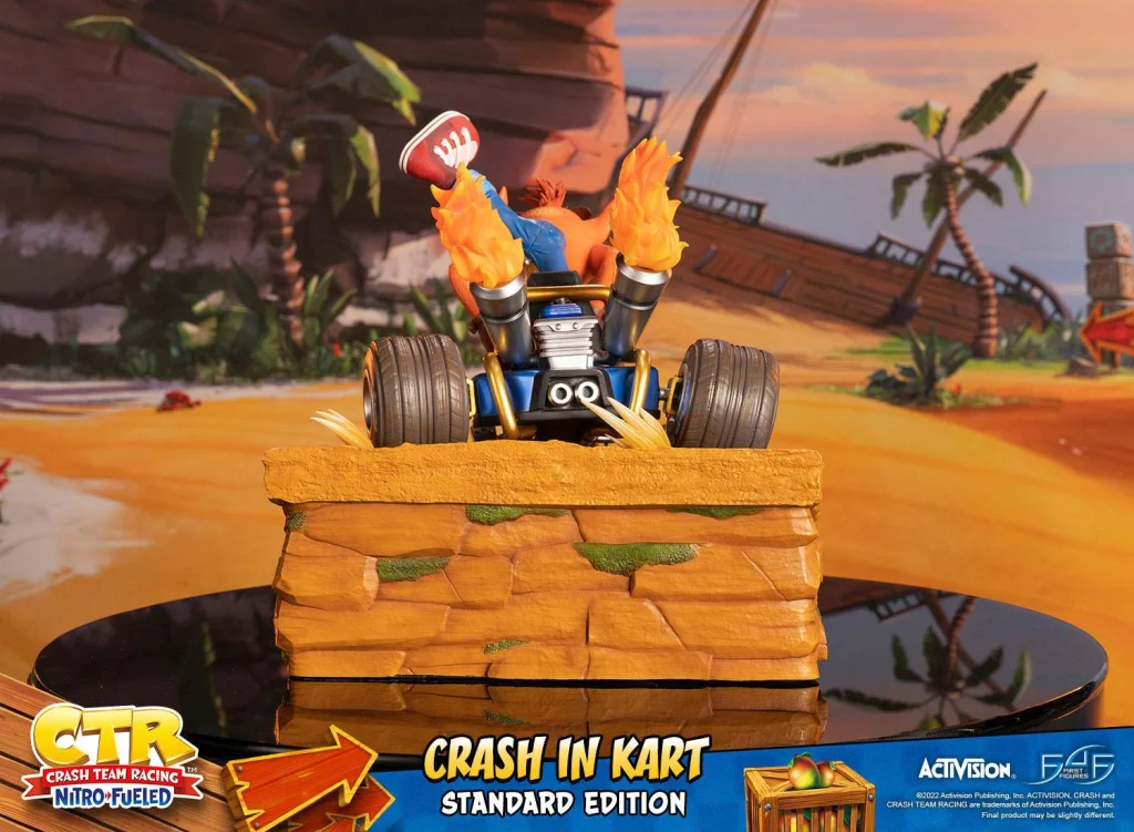 Crash Bandicoot - Non-Scale Figure - Crash in Kart