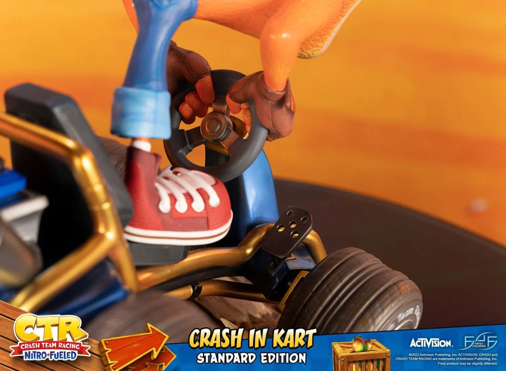 Crash Bandicoot - Non-Scale Figure - Crash in Kart