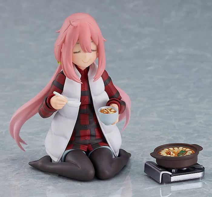 Laid-Back Camp - figma - Nadeshiko Kagamihara (DX Edition)