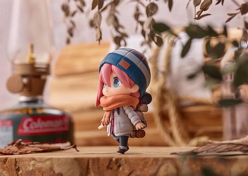 Laid-Back Camp - Nendoroid - Nadeshiko Kagamihara (Solo Camp Ver.)