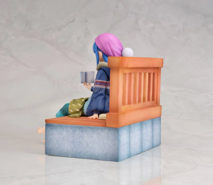 Laid-Back Camp - Scale Figure - Rin Shima (Foot Bath ver.)