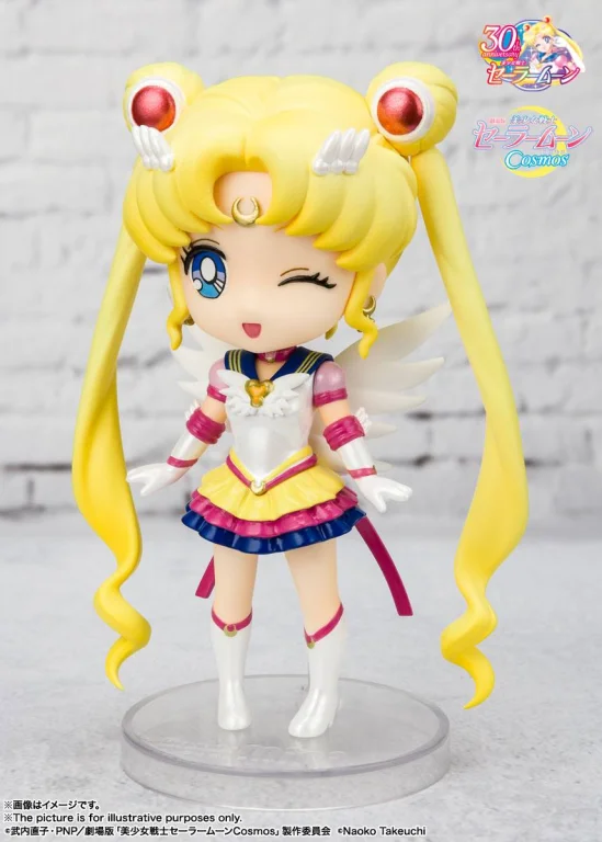 Sailor Moon - Figuarts mini - Eternal Sailor Moon