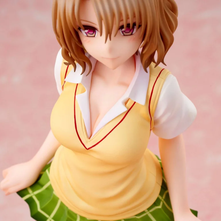 To Love-Ru - Scale Figure - Momioka Risa