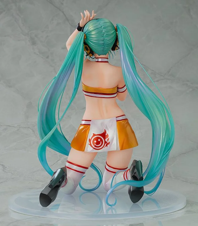Character Vocal Series - Scale Figure - Miku Hatsune (Racing Miku 2010 Ver.)