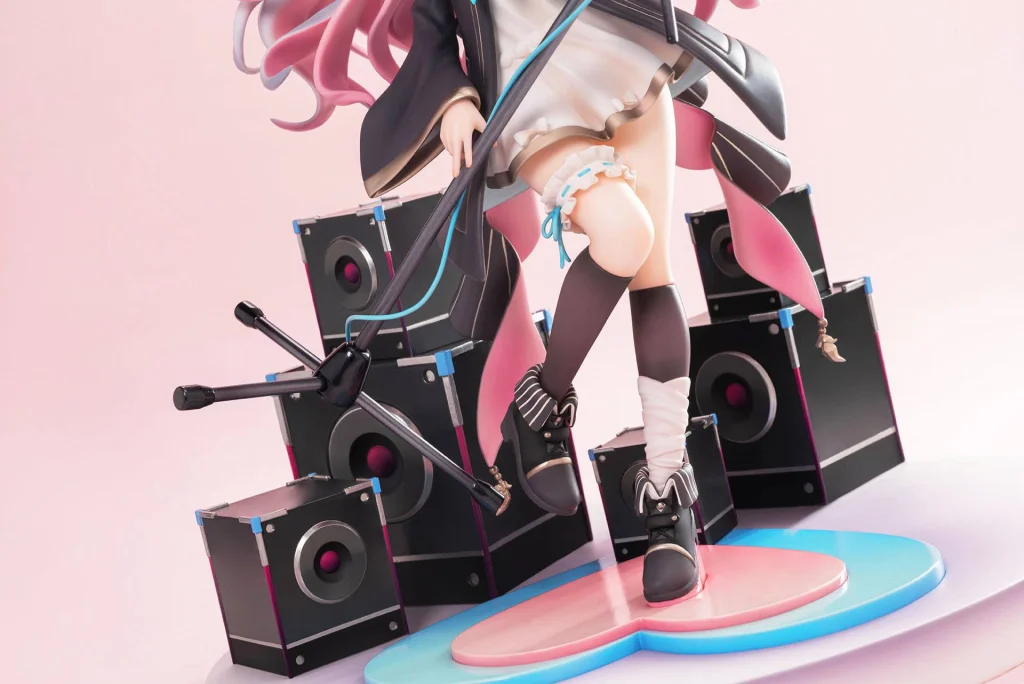 Kagura Nana - Scale Figure - Nana Kagura (ARTIST Ver.)