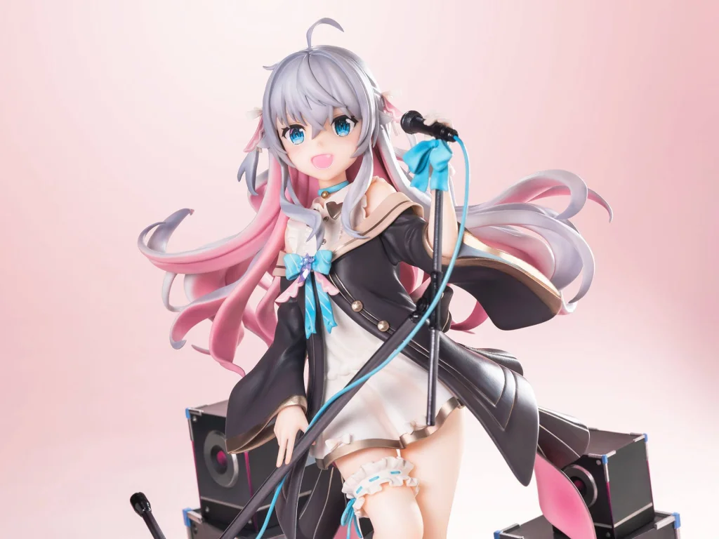 Kagura Nana - Scale Figure - Nana Kagura (ARTIST Ver.)