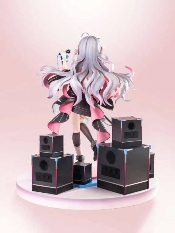 Kagura Nana - Scale Figure - Nana Kagura (ARTIST Ver.)