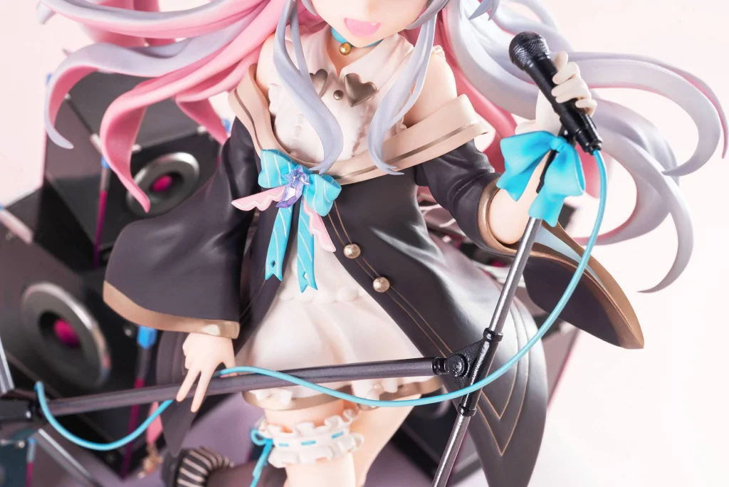 Kagura Nana - Scale Figure - Nana Kagura (ARTIST Ver.)