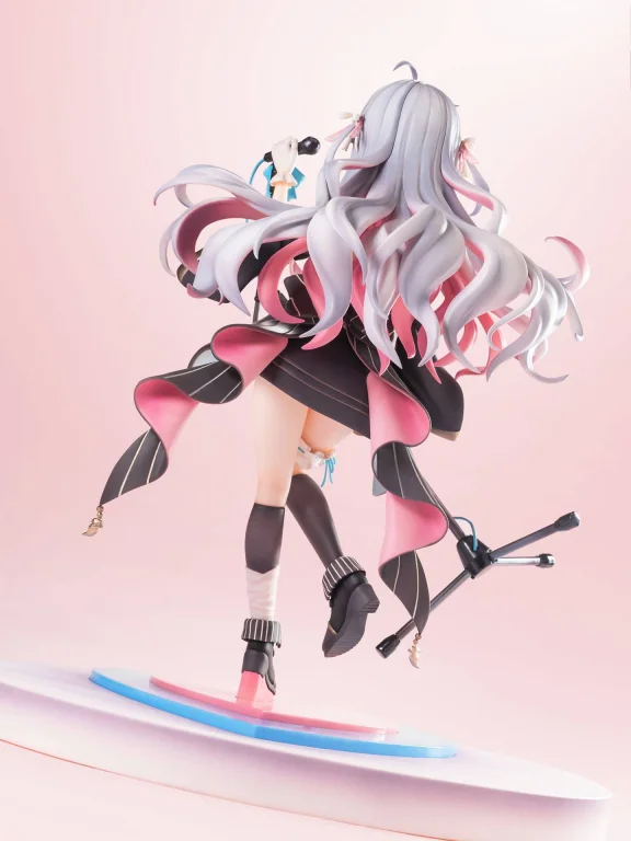 Kagura Nana - Scale Figure - Nana Kagura (ARTIST Ver.)