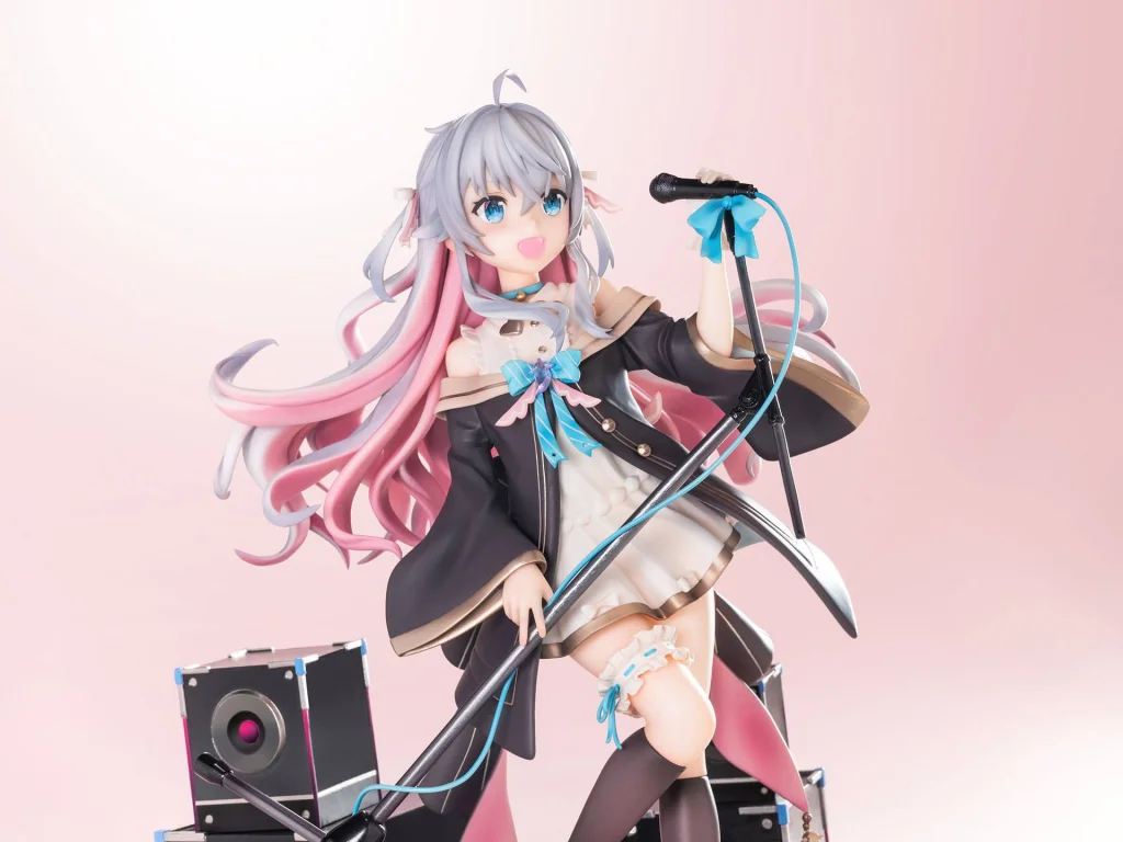 Kagura Nana - Scale Figure - Nana Kagura (ARTIST Ver.)
