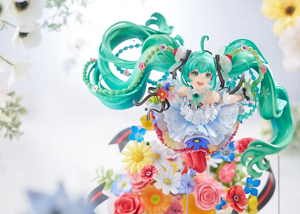 Character Vocal Series - Scale Figure - Miku Hatsune (Japan Live Tour 2025 Blooming)