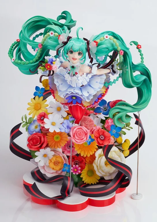 Character Vocal Series - Scale Figure - Miku Hatsune (Japan Live Tour 2025 Blooming)