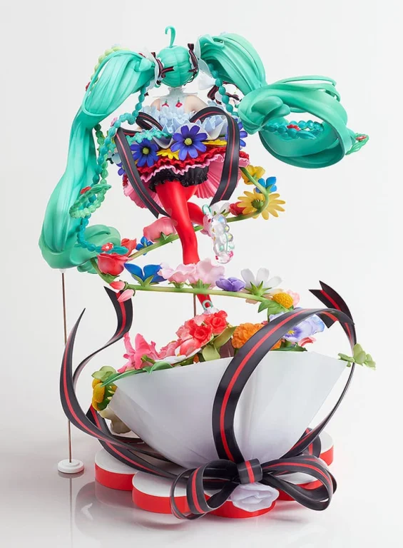 Character Vocal Series - Scale Figure - Miku Hatsune (Japan Live Tour 2025 Blooming)