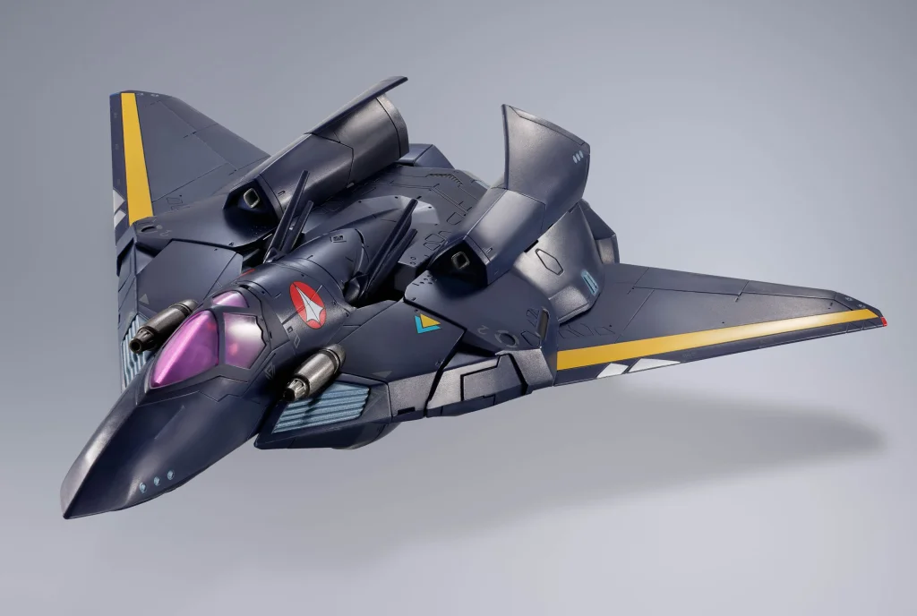 Macross 7 - DX CHOGOKIN - VF-17S Nightmare Stealthvalkyrie (Gamlin Kizaki use)