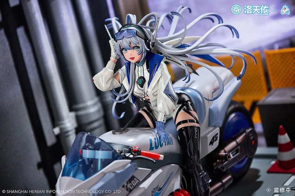 Vsinger - Scale Figure - Luo Tianyi (Retro-Future Storm Driver Ver.)