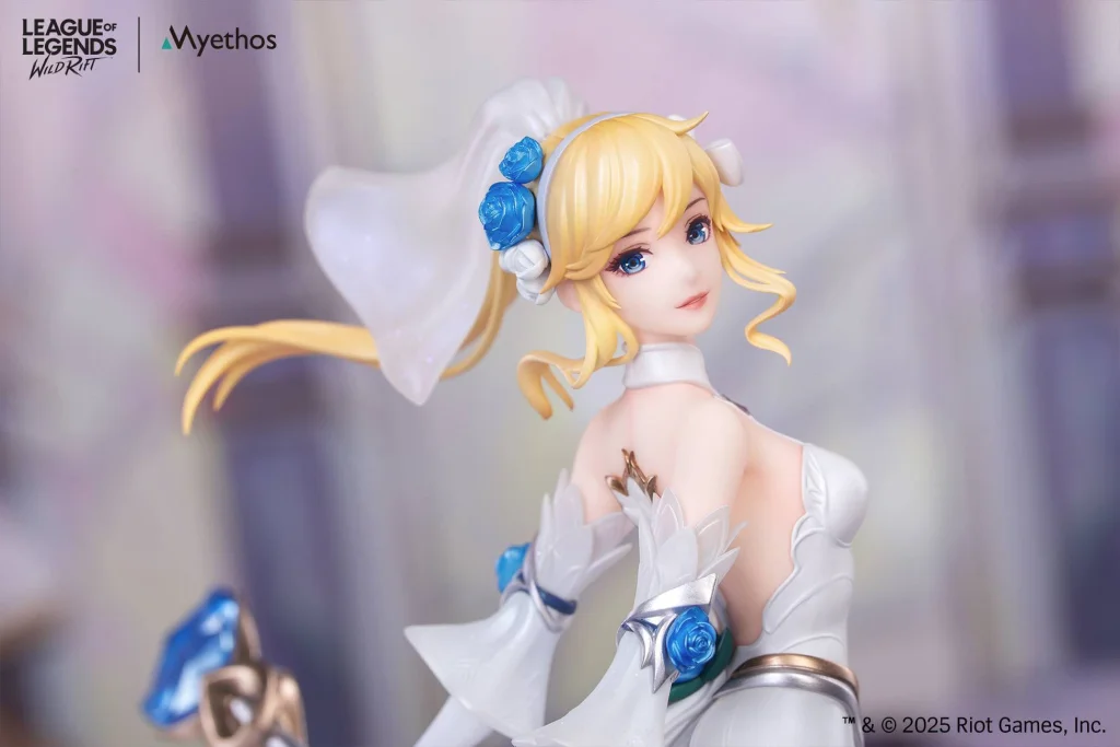 League of Legends - Gift+ - Lux (Crystal Rose Ver.)