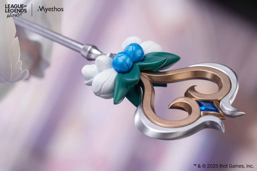 League of Legends - Gift+ - Lux (Crystal Rose Ver.)