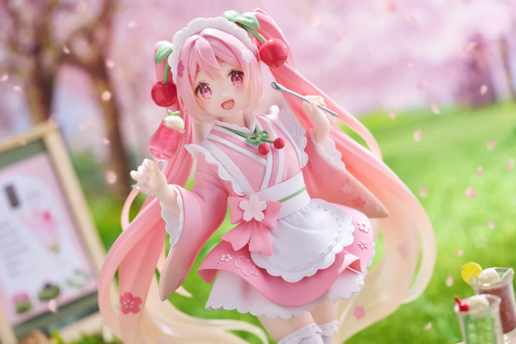 Character Vocal Series - Coreful Figure - Miku Hatsune (Sakura Miku Japanese Cafe Ver.)