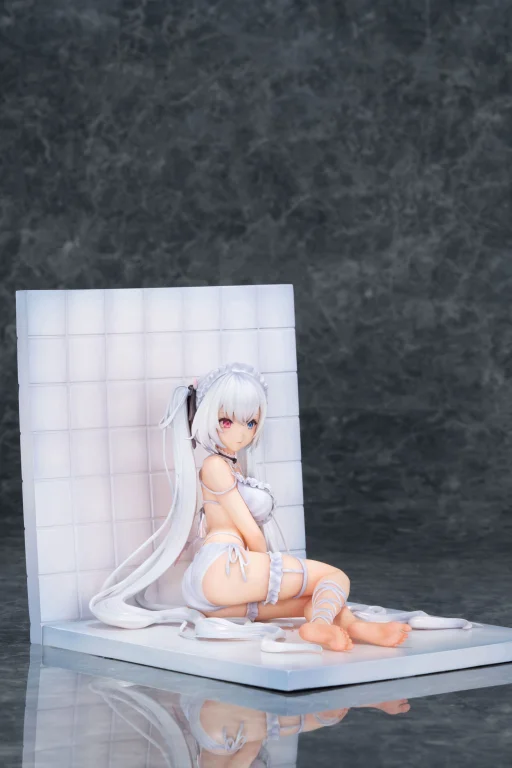 Kasu Komeshiro - Scale Figure - Shiraga Luna-chan