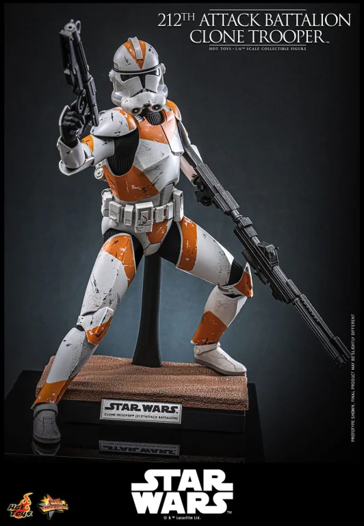 Star Wars - Scale Action Figure - 212th Attack Battalion Clone Trooper (Deluxe Version)