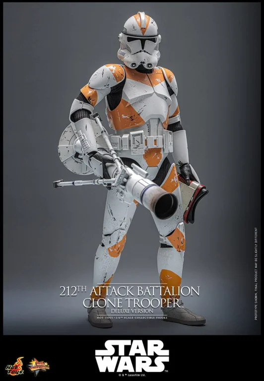 Star Wars - Scale Action Figure - 212th Attack Battalion Clone Trooper (Deluxe Version)