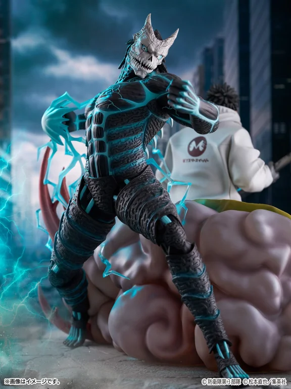 KAIJU NO.8 - SHIBUYA SCRAMBLE FIGURE - Kaiju No. 8 & Kafka Hibino