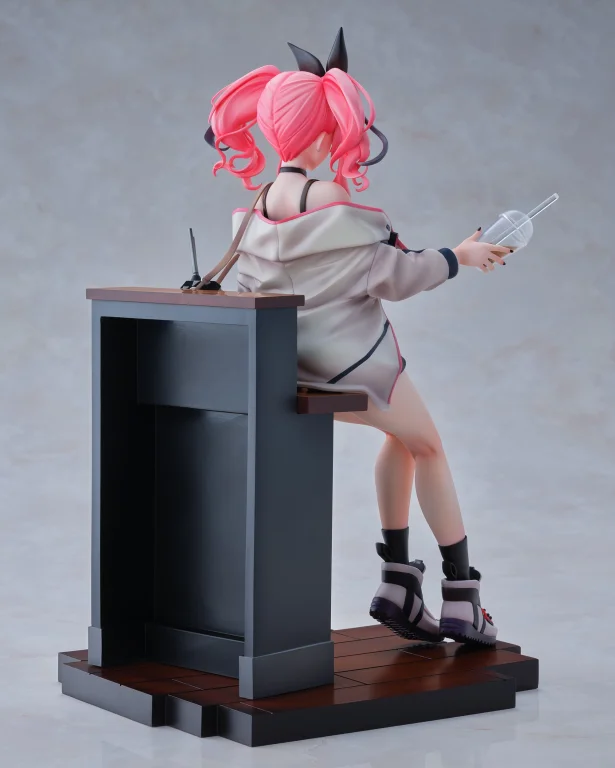 Azur Lane - Scale Figure - Bremerton (Day-Off Date Ver.)