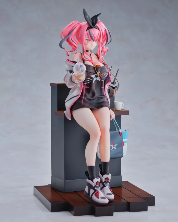 Azur Lane - Scale Figure - Bremerton (Day-Off Date Ver.)