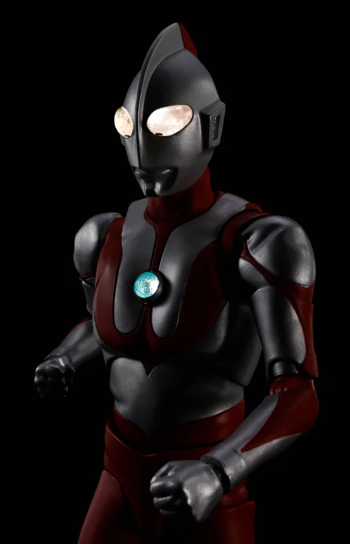 Ultraman - S.H.Figuarts - Ultraman (60th Anniversary Edition)