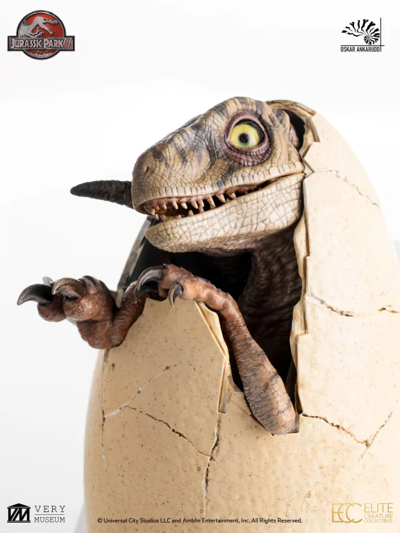 Jurassic Park - Elite Creature Collectibles - White Queen Hatching Egg