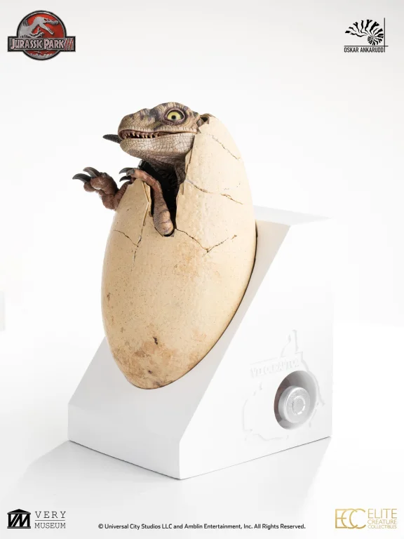 Jurassic Park - Elite Creature Collectibles - White Queen Hatching Egg