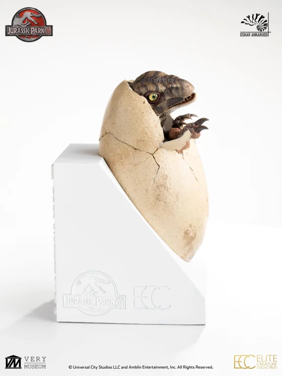 Jurassic Park - Elite Creature Collectibles - White Queen Hatching Egg