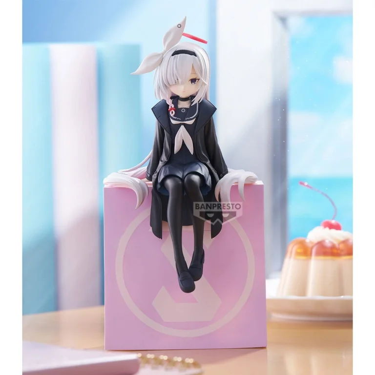 Blue Archive - Monitor Top Figure - Plana