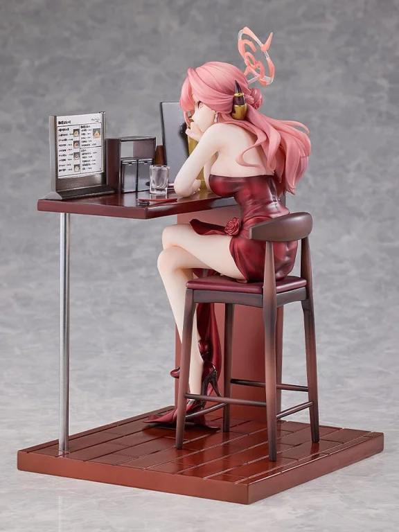 Blue Archive - Scale Figure - Aru Rikuhachima (Dress) (Memorial Lobby Ver.)