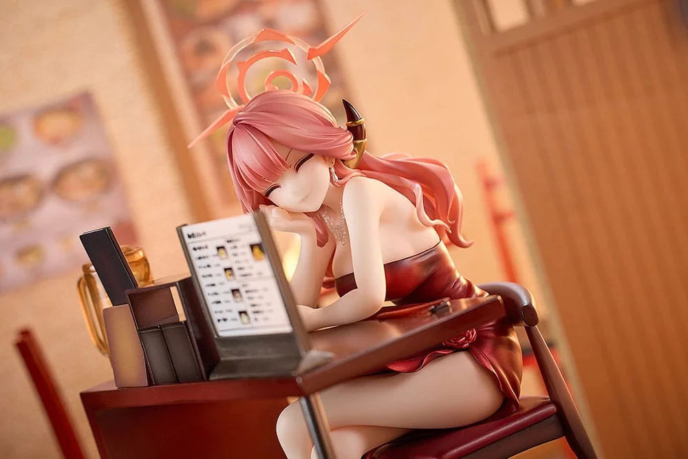 Blue Archive - Scale Figure - Aru Rikuhachima (Dress) (Memorial Lobby Ver.)