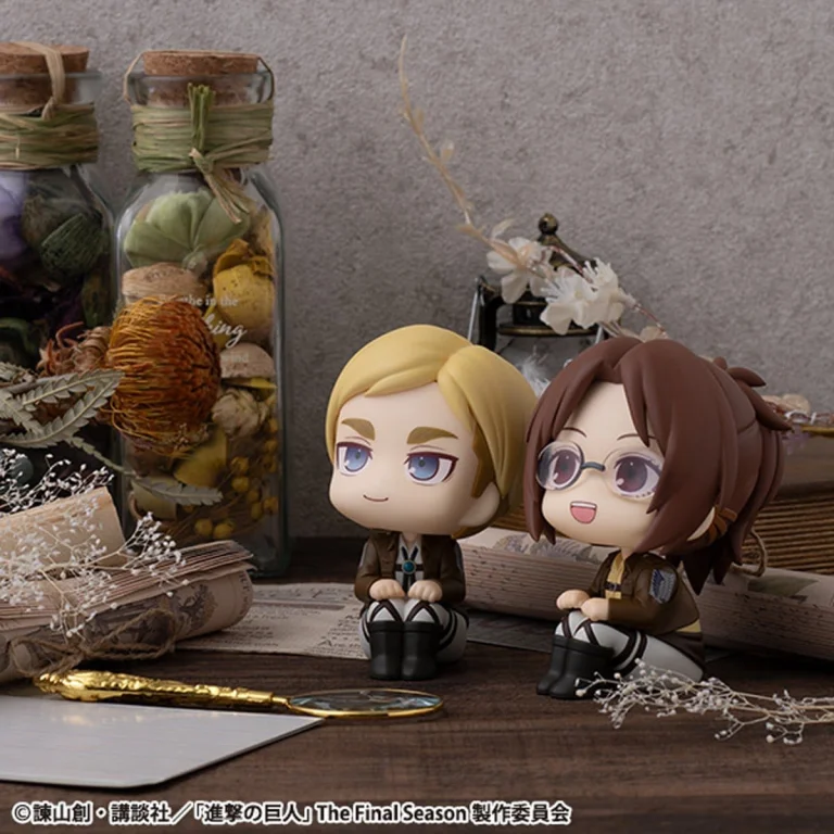 Attack on Titan - Look Up Series - Erwin Smith & Hanji Zoe (Set)